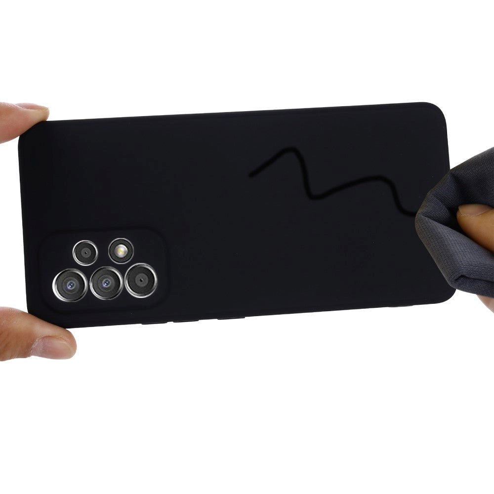 Samsung Galaxy A33 (5G) Skal Liquid Silikon med Rem - Svart