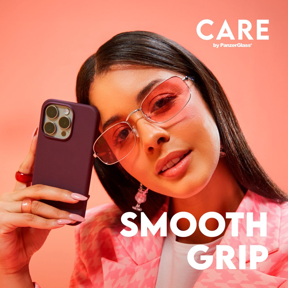 CARE by PanzerGlass iPhone 16 Pro FASHION Fearlessly Fashionable Skal - Piquant Green