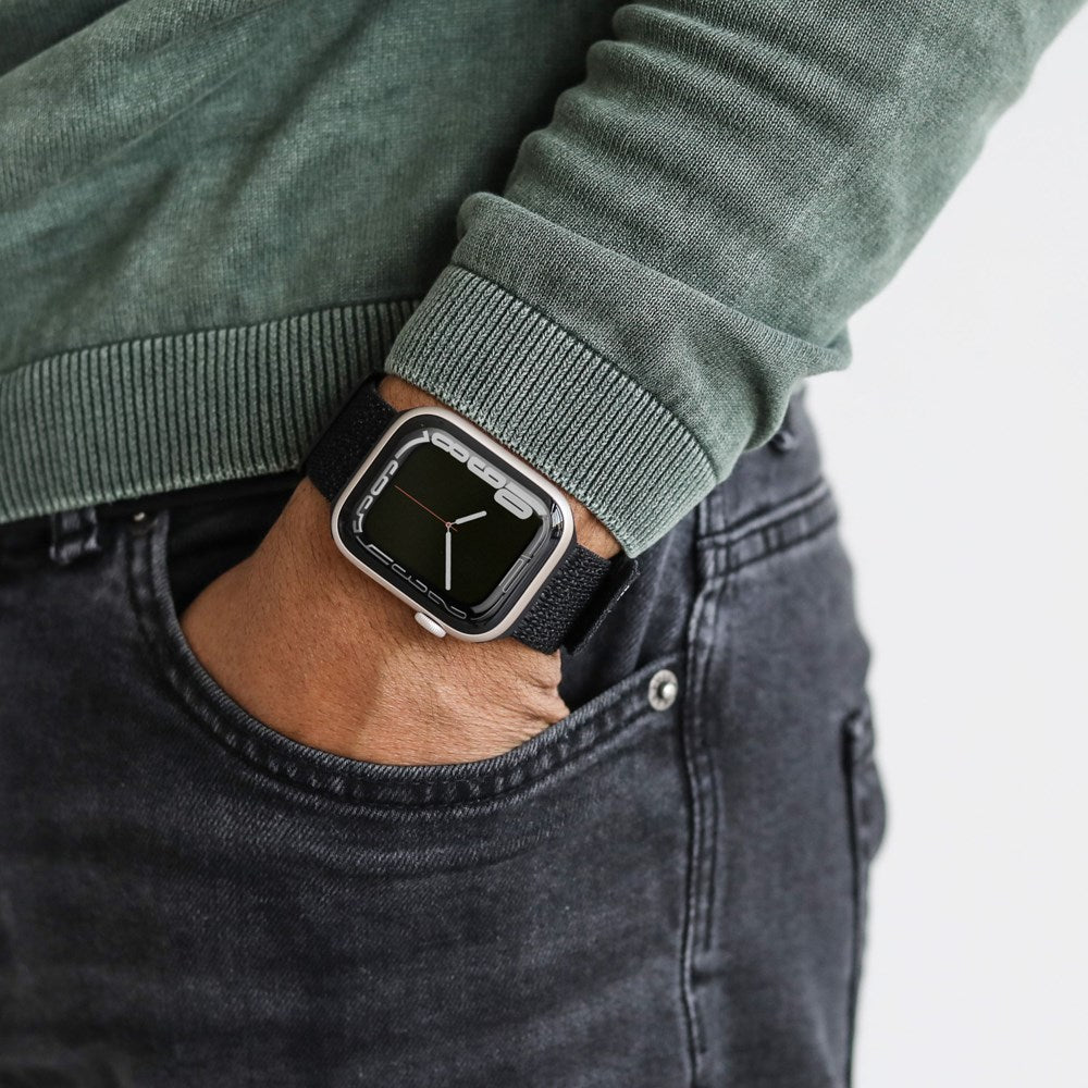 Apple Watch (42/44/45/46/SE/49mm) Vonmählen Fitness Loop 2 Nylonrem - Svart