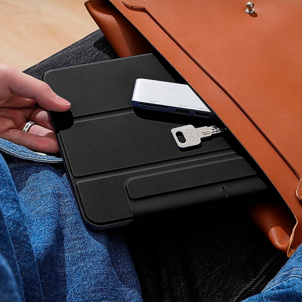 ESR iPad Pro 11" (2018) / Air 11" (2020 / 2022 / 2024 / 2025) Rebound Magnetic Fodral - Svart