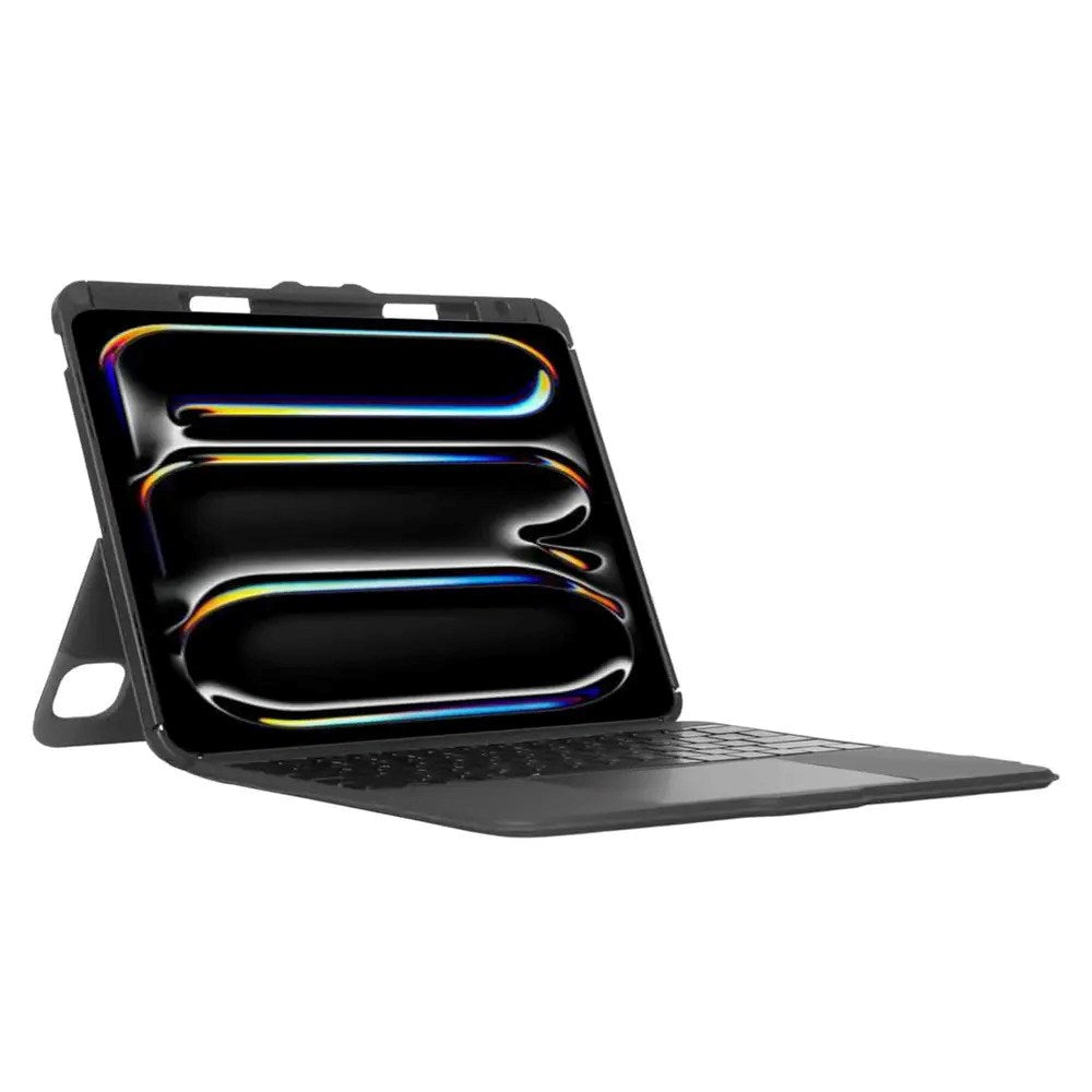iPad Pro 13" (2025 / 2024) Targus VersaVu Keyboard Fodral - Nordisk Layout - Svart