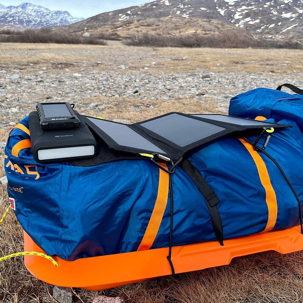 Sandberg 17W Solar Outdoor Waterproof PowerBank 16000mAh - Sort