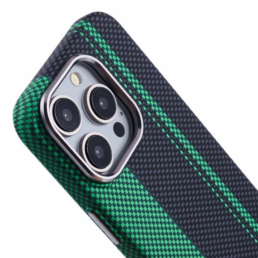 EIDERWOOD Mönstrad Carbon Skal - iPhone 15 Pro - MagSafe Kompatibel - Green/Black