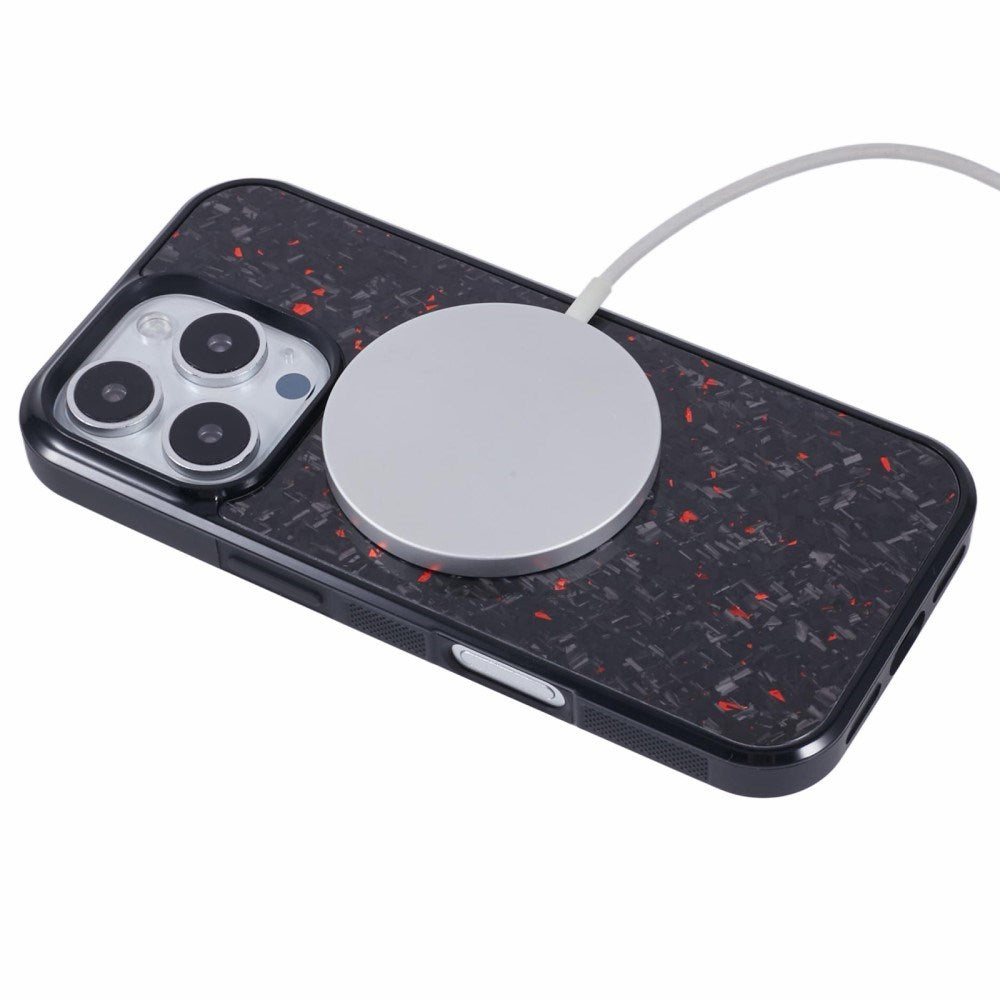 EIDERWOOD iPhone 16 Pro Non-Slip Carbon Skal - MagSafe Kompatibel - Röd