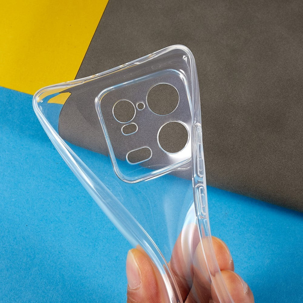 Xiaomi 13 Flexibel TPU Plast Skal - Genomskinlig
