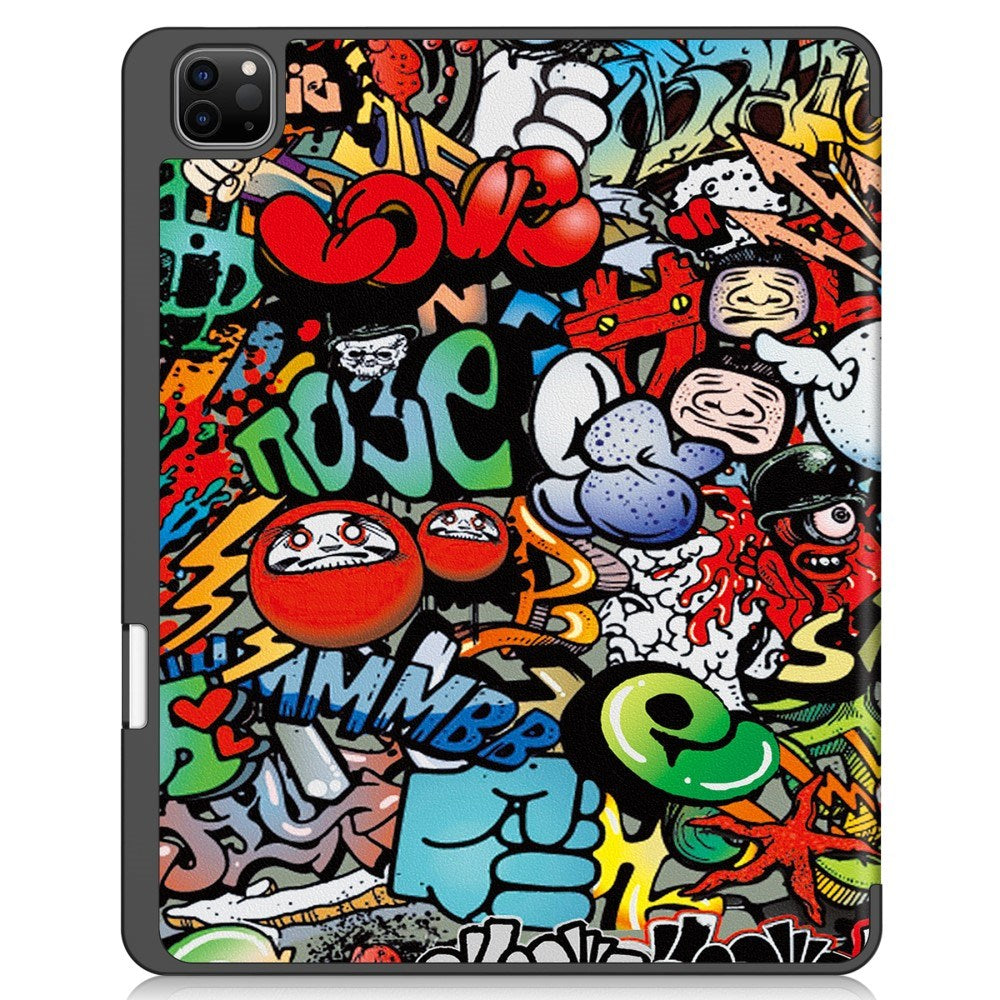 EIDERWOOD iPad Air 13" (2026 / 2025 / 2024) Tri-Fold Konstläder Fodral m. Vakna / Sömn Funktion - Graffiti