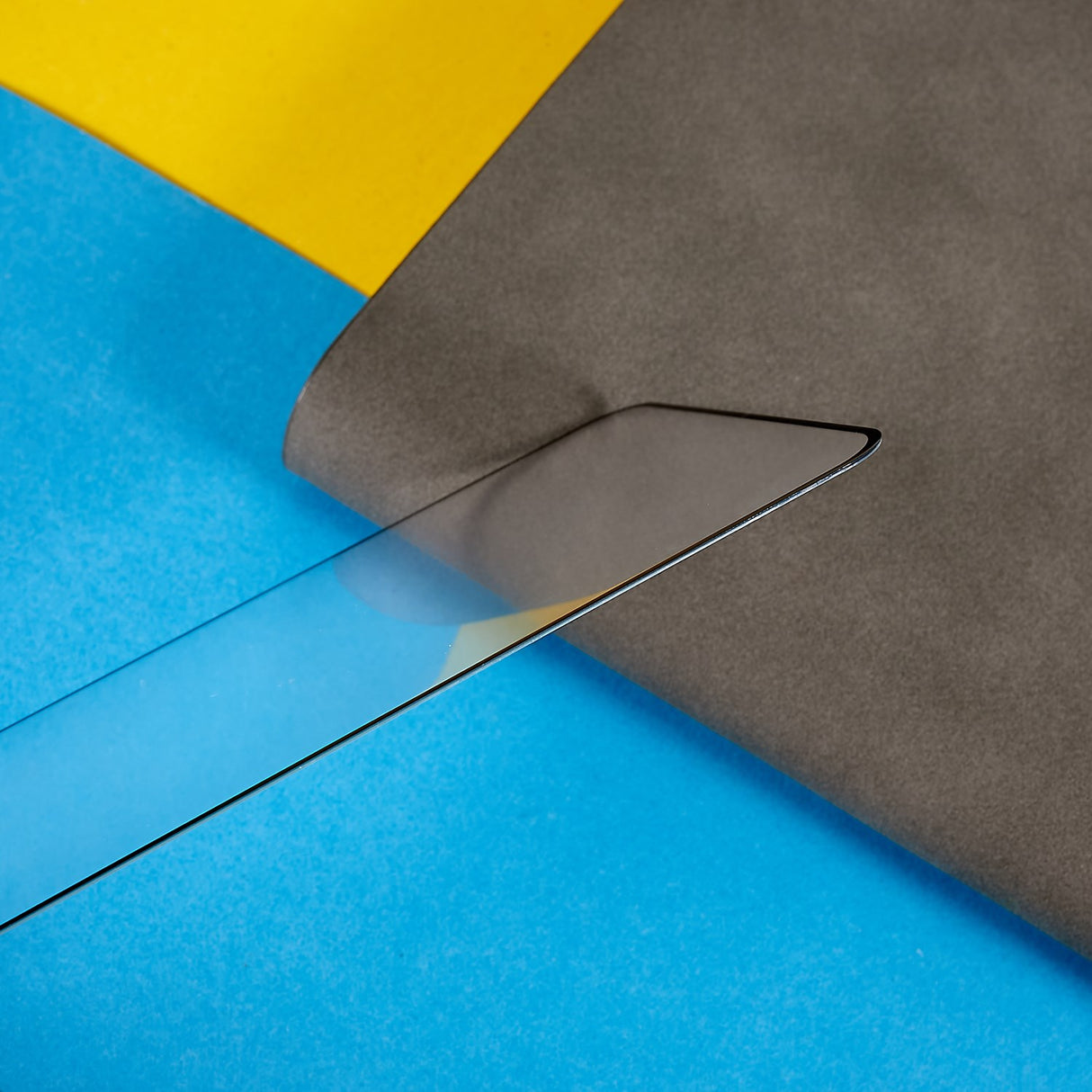 Samsung Galaxy S25 FE Härdat Glas Skärmskydd - Genomskinlig / Svart Kant