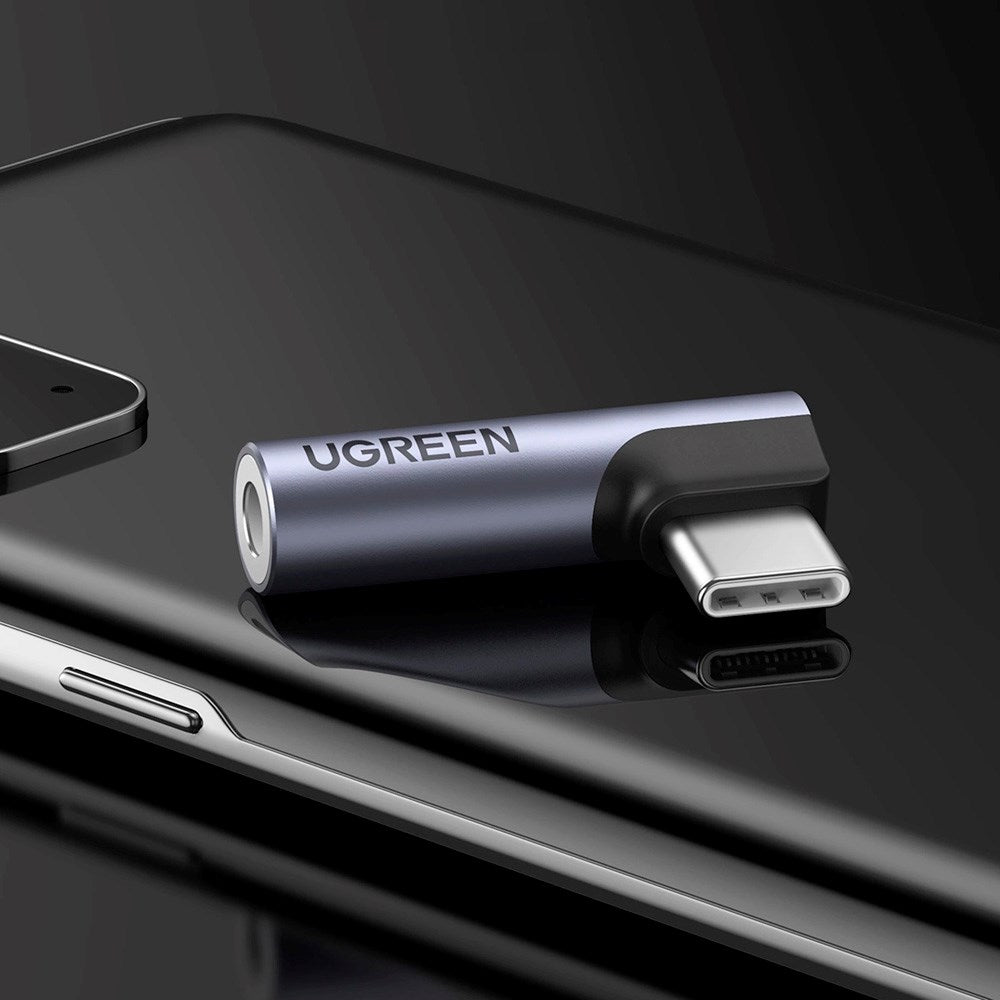 Ugreen AV154 Vinklad USB-C till Mini Jack Adapter - 3.5mm - Grå
