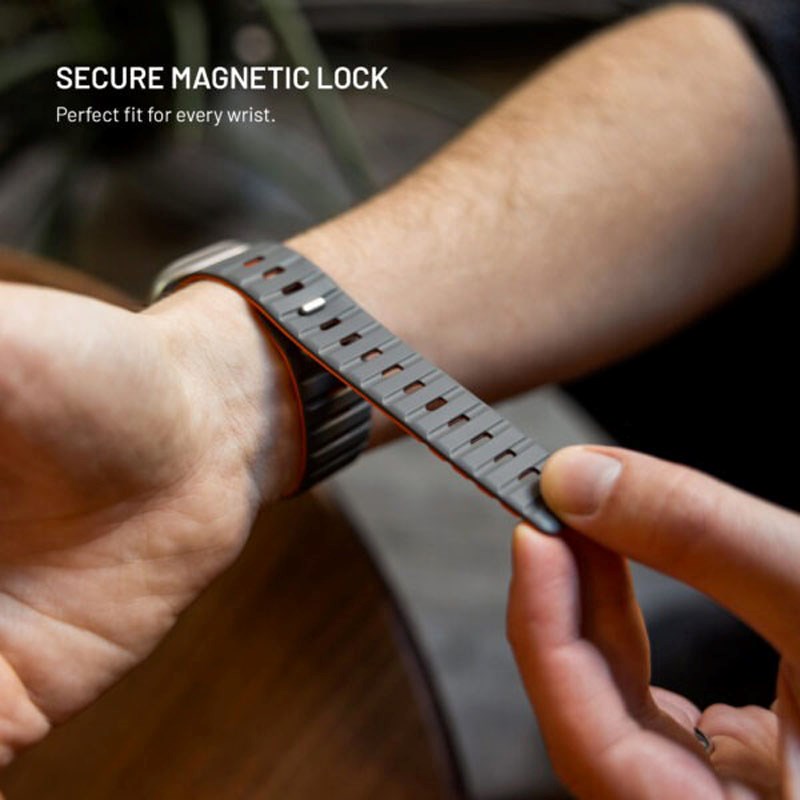 Apple Watch (42/44/SE/45/46/49mm) Fixed Magnetiskt Silikonarmband - Grå / Orange