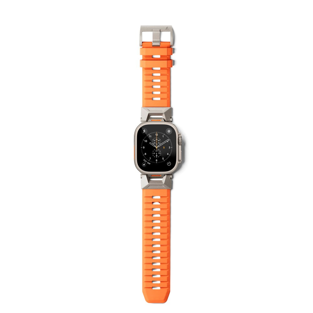 Apple Watch (42/44/SE/45/46/49) Epico Rubber Pro Klockarmband med Metallspänne - Orange