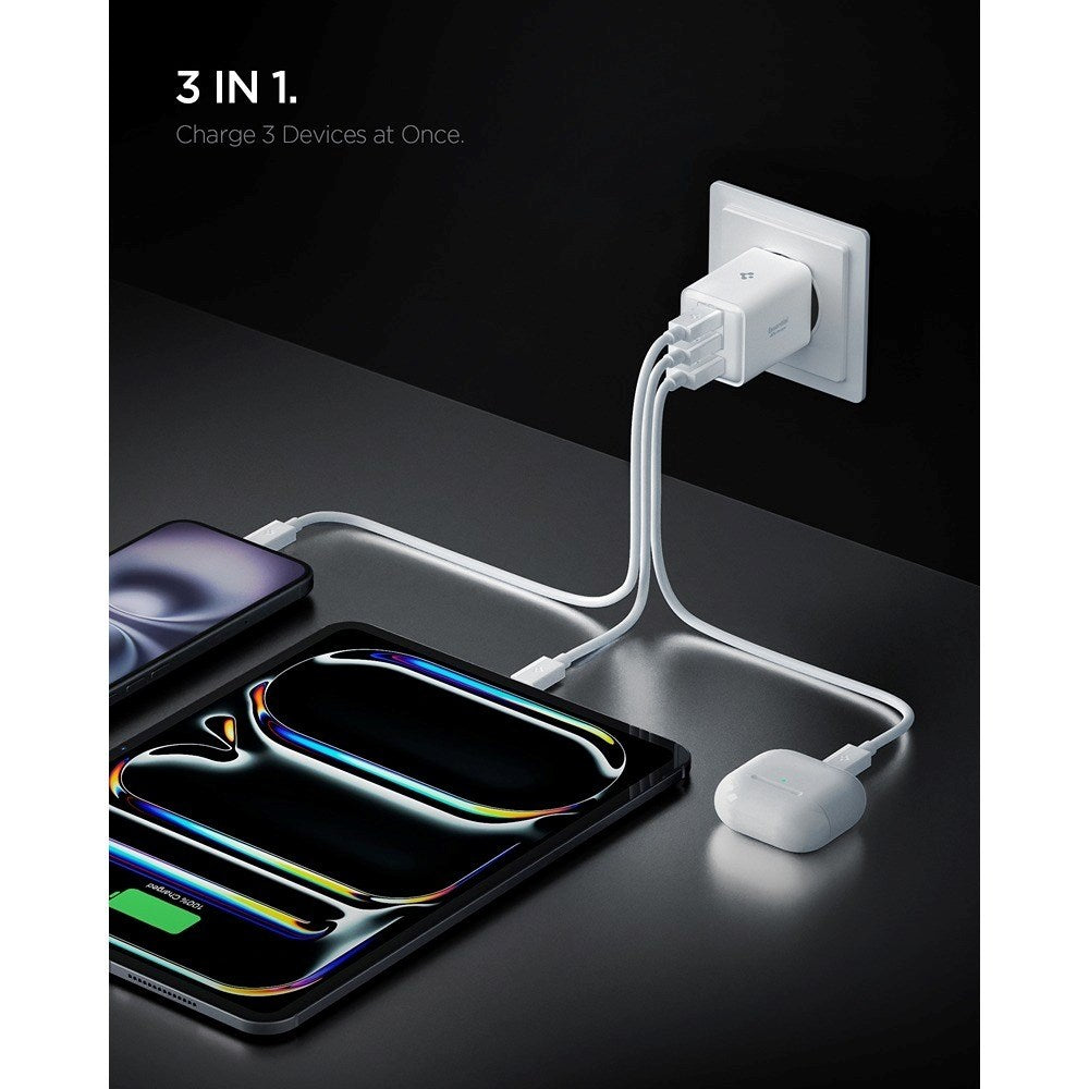 Spigen Essential 47W Väggladdare med 2 x USB-C & 1 x USB-A - Vit