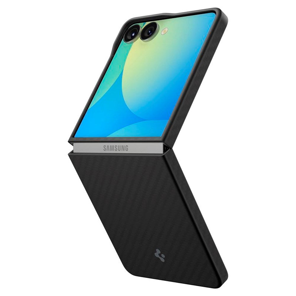 Samsung Galaxy Z Flip7 Spigen Air Skin Skal - Svart