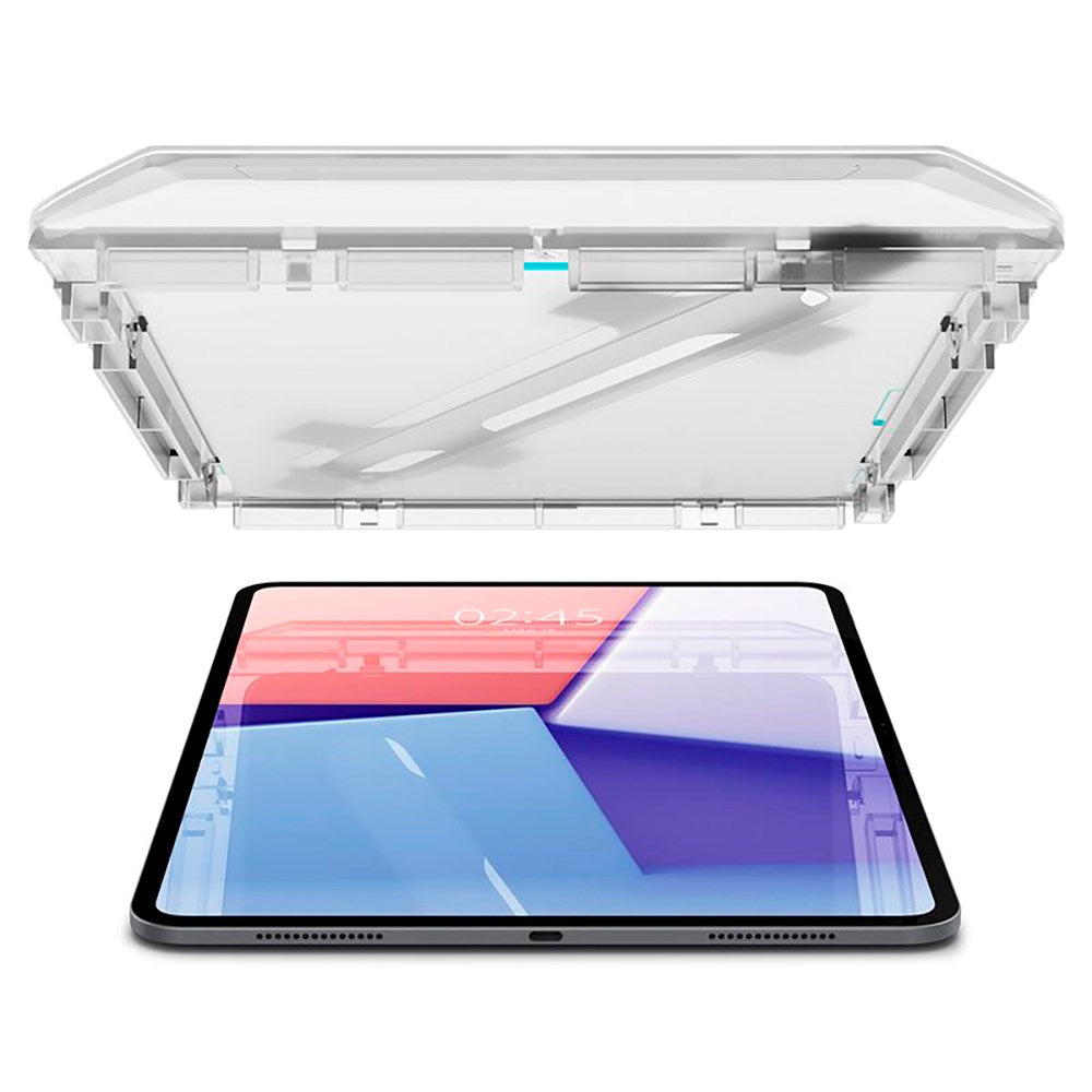 iPad Pro 13" (2025 / 2024) Spigen EZ Fit Glas.tR Skärmskydd - Case Friendly - Genomskinlig