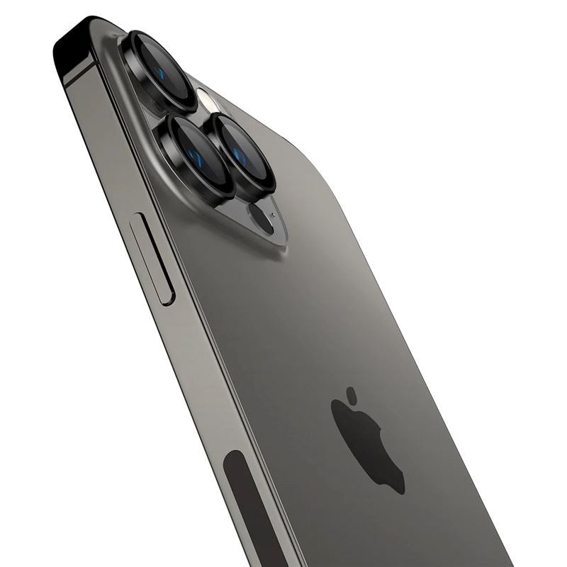 iPhone 17 Pro / 17 Pro Max / 16 Pro / 16 Pro Max / 15 Pro / 15 Pro Max / 14 Pro / 14 Pro Max Spigen EZ Fit. tR Optik Pro Kameralinsskydd - 2 St - Genomskinlig / Svart