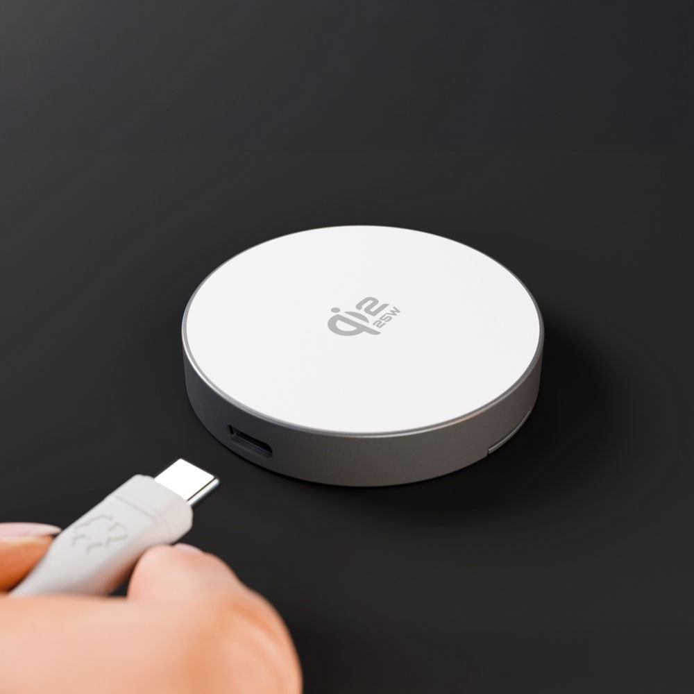 dbramante1928 Qi2 25W Trådlös Magnetisk Laddare m. Ställfunktion – MagSafe Kompatibel – Aluminium