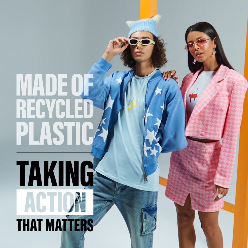 CARE by PanzerGlass iPhone 16e FLAGSHIP Urban Combat Skal - MagSafe Kompatibel -Transparent / White