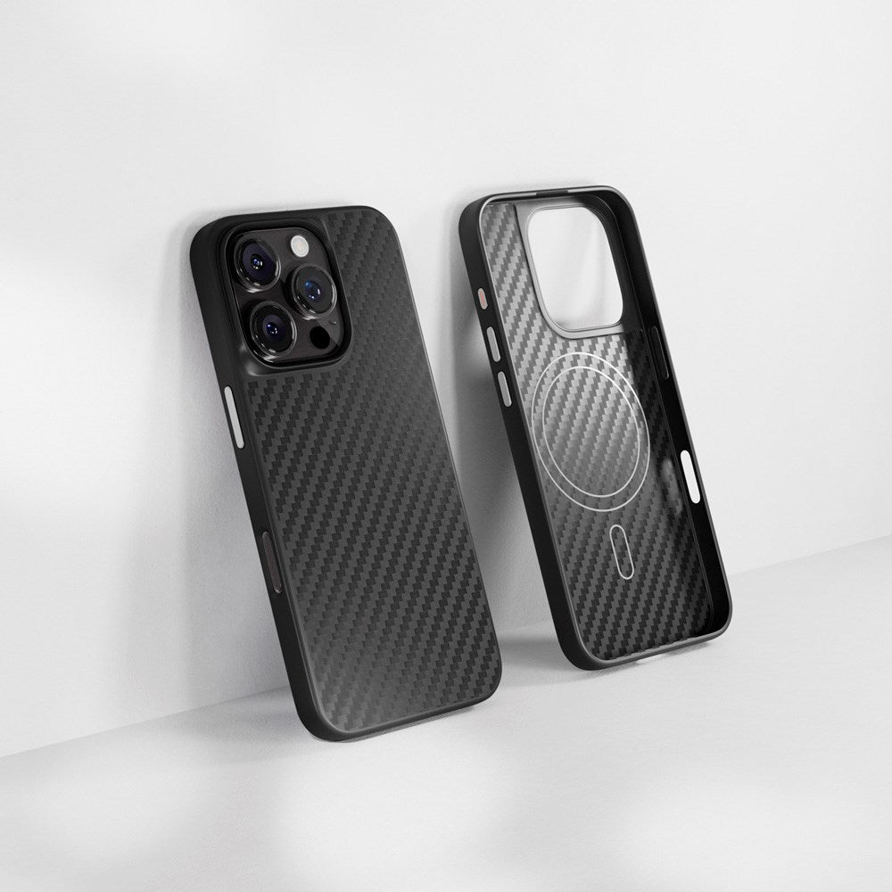Epico iPhone 16 Pro Max Mag+ Hybrid Kolfiberskal - MagSafe Kompatibel - Svart