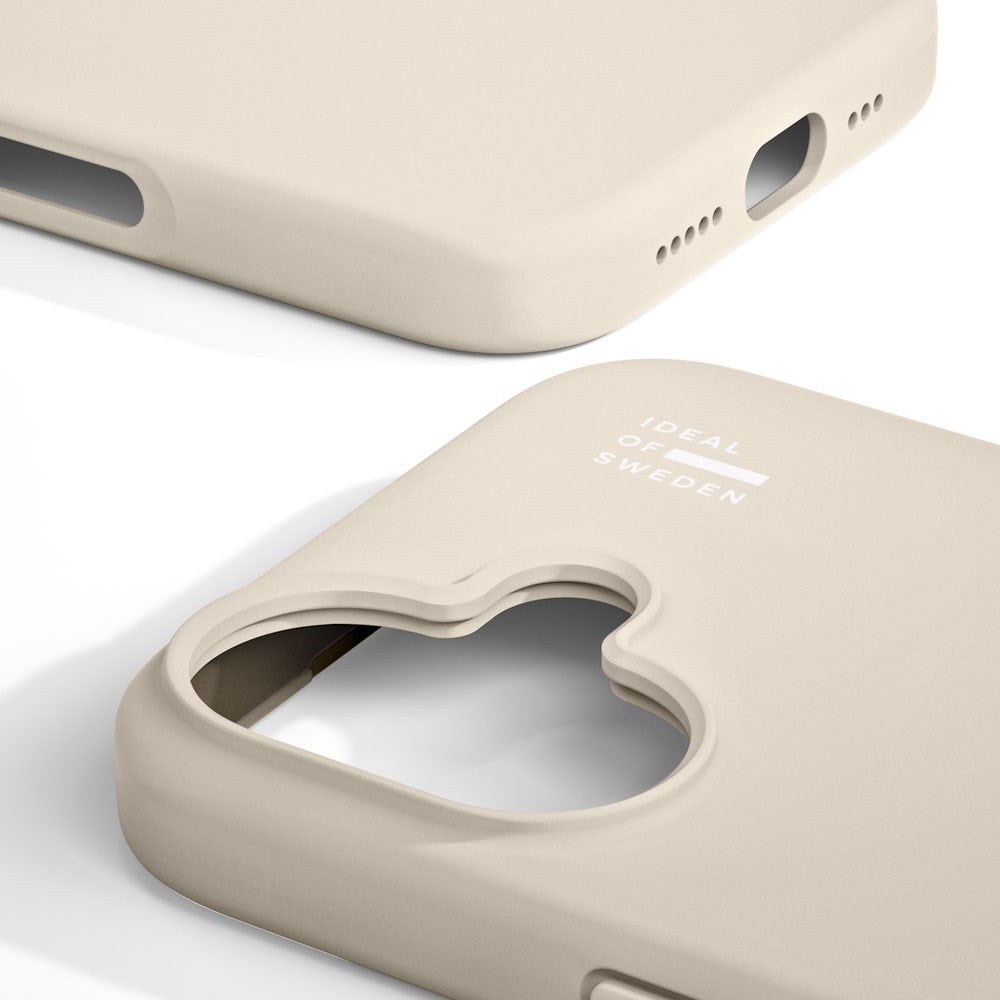 iPhone 16 iDeal Of Sweden Silicone Skal - MagSafe Kompatibel - Cloud Dancer