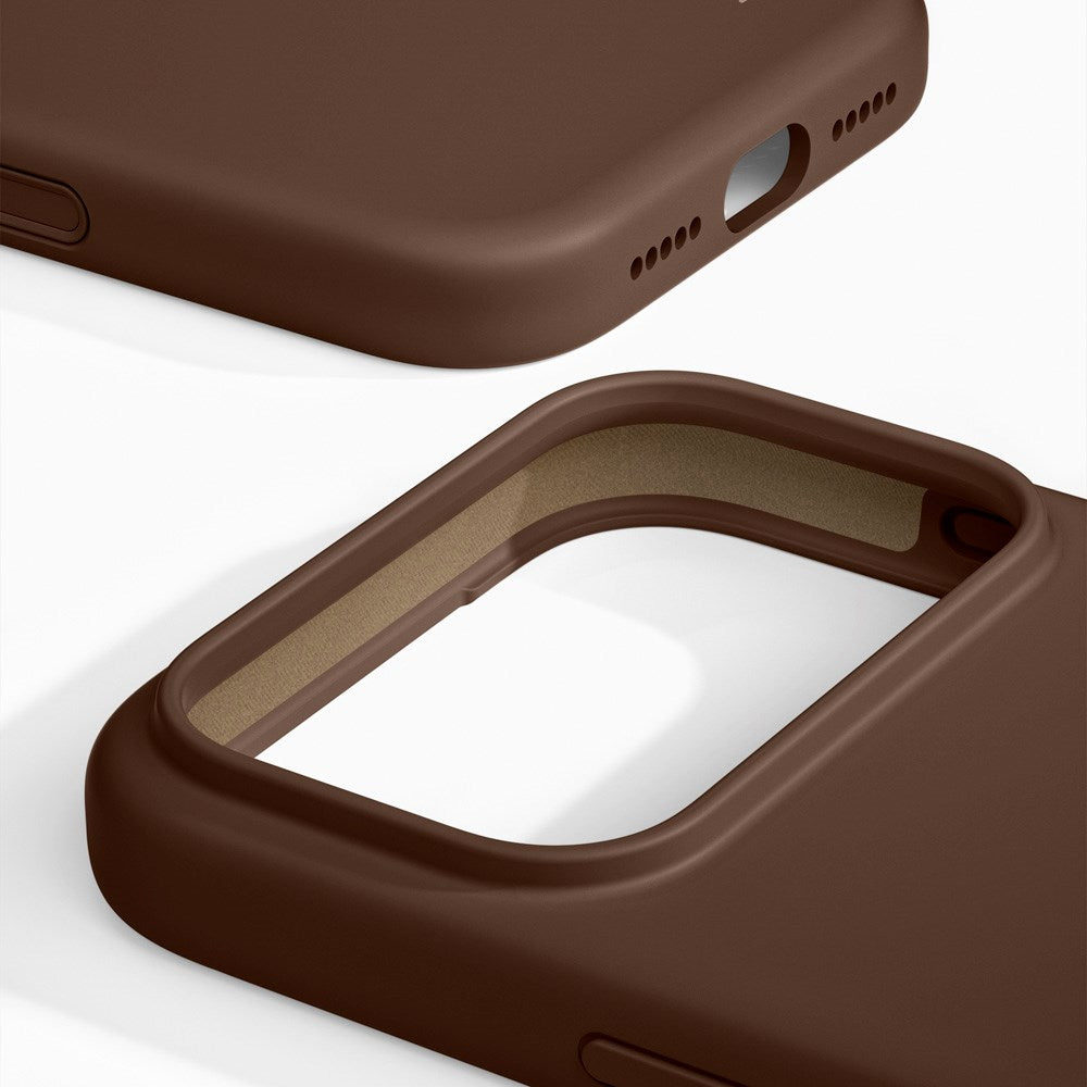 iDeal Of Sweden iPhone 17 Pro Silicone Skal - MagSafe Kompatibelt - Mocha Mousse