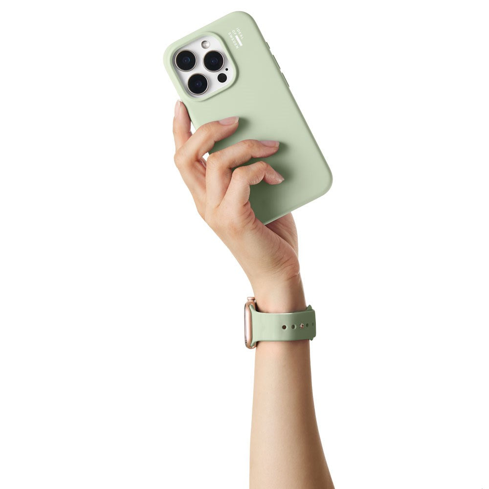 Apple Watch (42/44/SE/45/46/49mm) iDeal of Sweden Silikonarmband - Storlek S/M - Sage Green