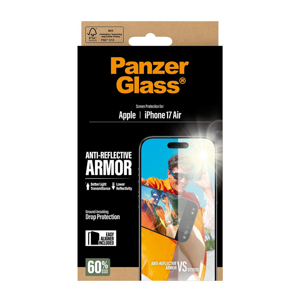 PanzerGlass iPhone Air Ultra Wide Fit Skärmskydd med EasyAligner - Anti-Reflective - Genomskinlig