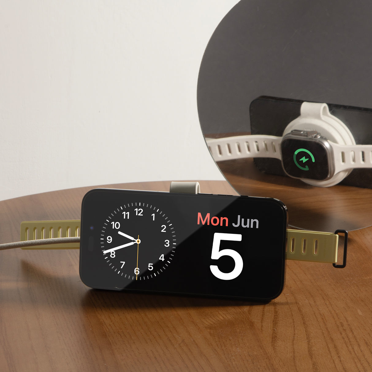 Native Union Voyage 2-i-1 Qi2 Trådlös Laddare - Beige