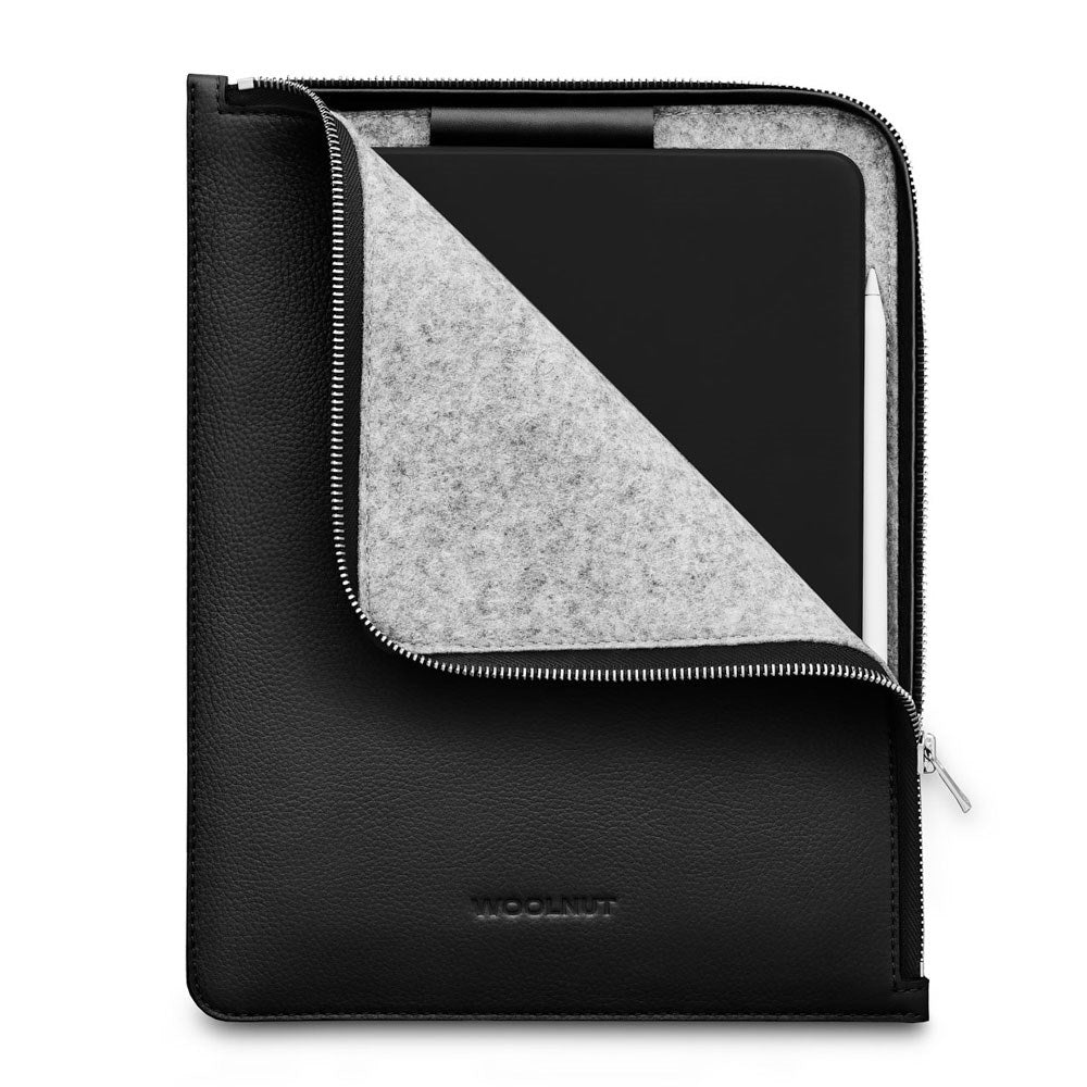Woolnut iPad / Tablet (23 x 29 cm) Äkta Läder Folio Sleeve - Svart