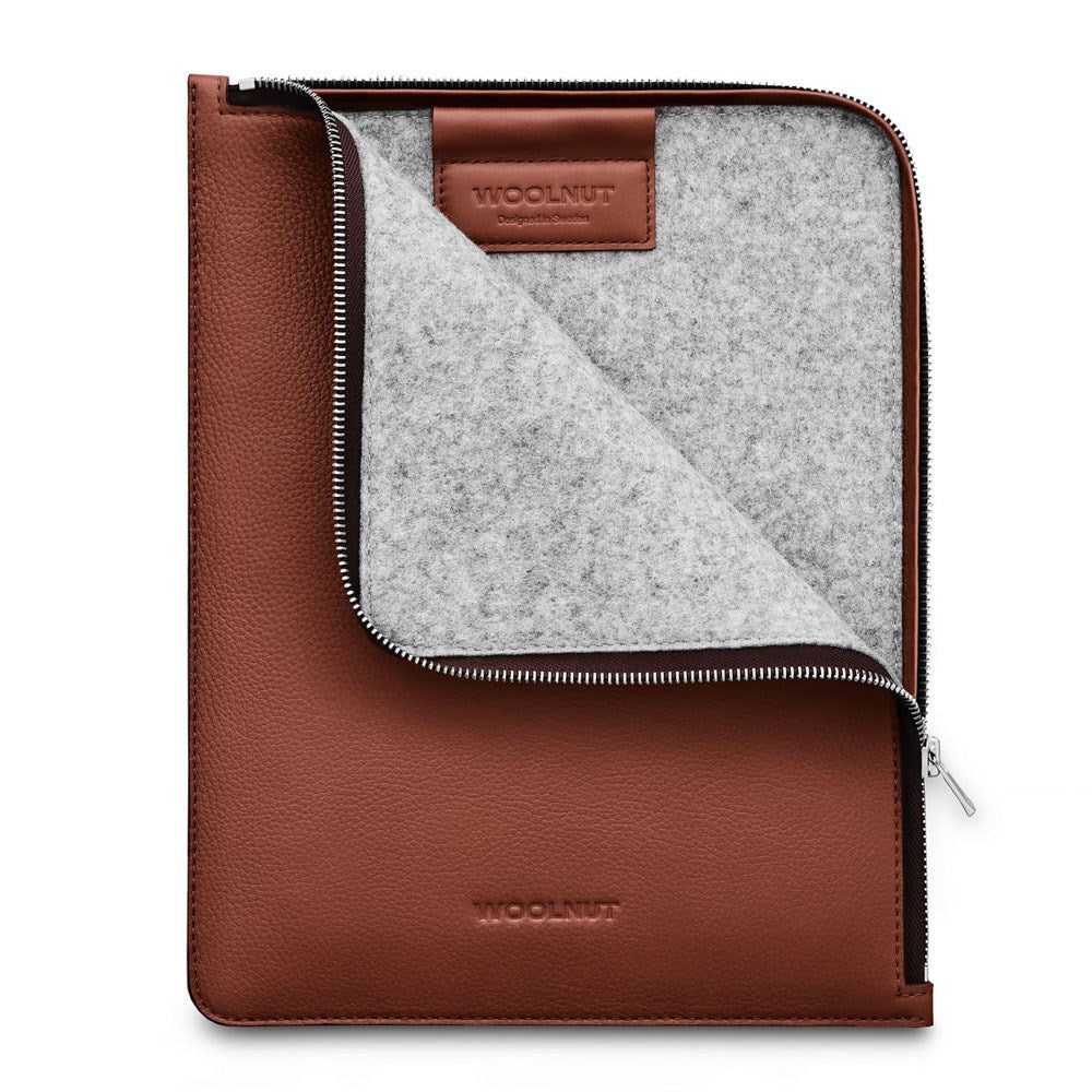 Woolnut iPad / Tablet (23 x 29 cm) Äkta Läder Folio Sleeve - Brun