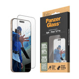 iPhone 16 Pro Max PanzerGlass Ultra Wide Fit Skärmskydd m. EasyAligner - Diamond Strength - Genomskinlig / Svart Kant