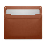 Spigen Valentinus Sleeve i Konstläder för MacBook / Laptop 13-14" (36 x 25 x 2 cm) - Classic Brown