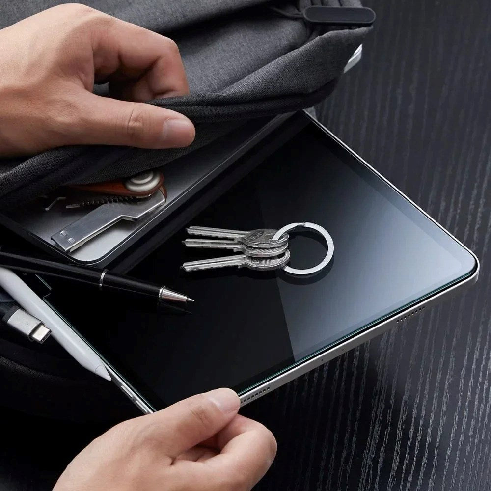 ESR iPad Air 11" (2025 / 2024) Härdat Glas Skärmskydd med Monteringsram - 2 St. - Genomskinlig