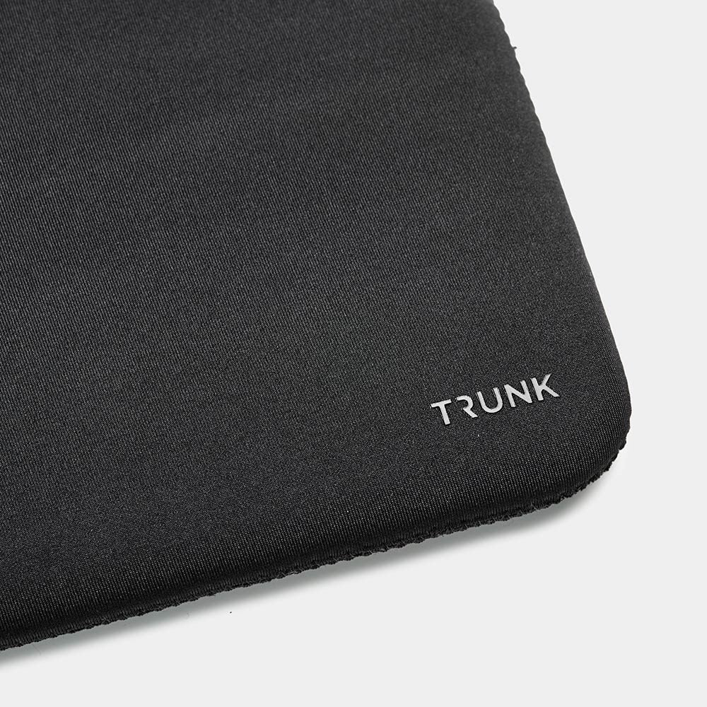 Trunk Neopren Sleeve till Laptop 13,3" (33 x 23,5 x 2 cm) - Black