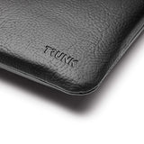 Trunk Veganskt Läder Sleeve till Macbook 13" (30,5 x 22 x 2 cm) - Black Apple Peel