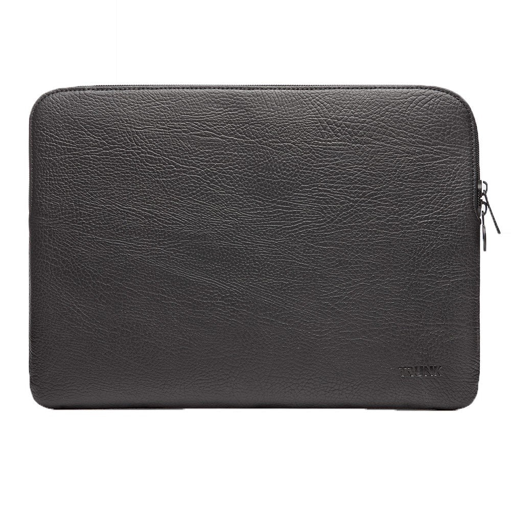 Trunk Veganskt Läder Sleeve till Macbook 16" (37 x 25.5 x 2 cm) - Black Apple Peel