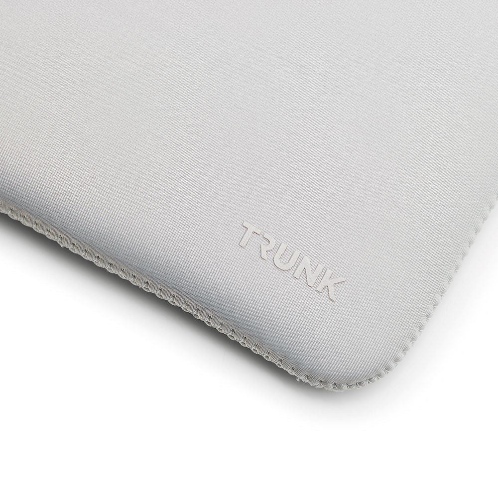 Trunk Neopren Sleeve till Macbook 13" (30,5 x 22 x 2 cm) - Silver Cloud