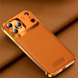 iPhone 17 Pro EIDERWOOD Snyggt Metallskal med Konstläder - Silver / Svart
