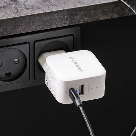 GreyLime 38W PD Väggladdare med 1 x USB-C & 1 x USB-A - Vit