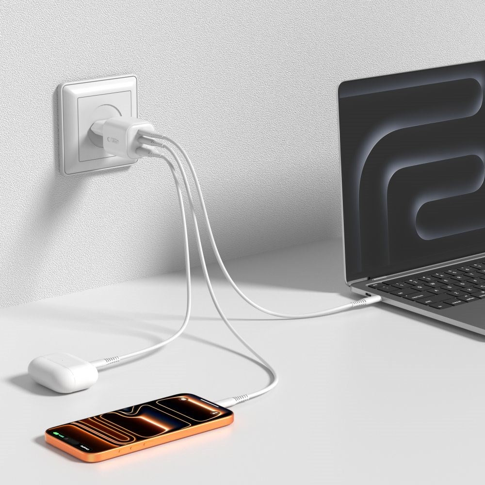 Tech-Protect 100W Väggladdare - 1 x USB-A - 2 x USB-C - Vit