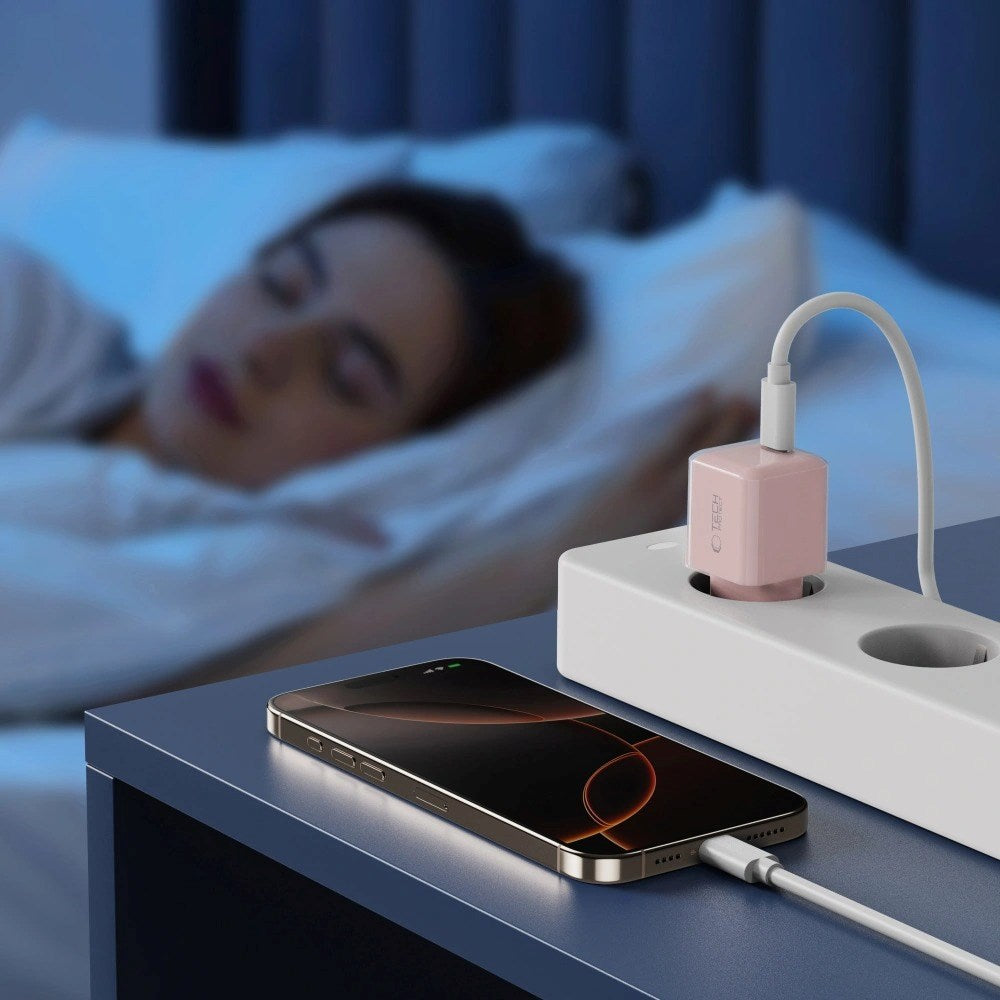 Tech-Protect NCM25 Väggladdare med 25W - 1 x USB-C - Rosa
