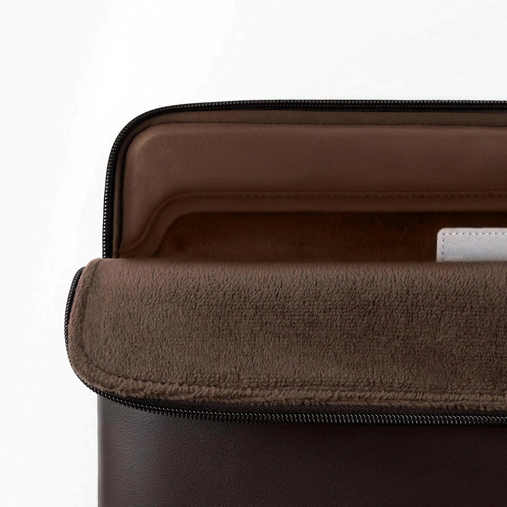 Tech-Protect MacBook / Laptop 15-16" Konstläder Sleeve med Fodrad Insida - Chocolate