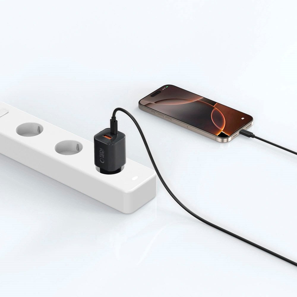 Tech-Protect 33W Väggladdare m. 1x USB-A & 1x USB-C - Svart