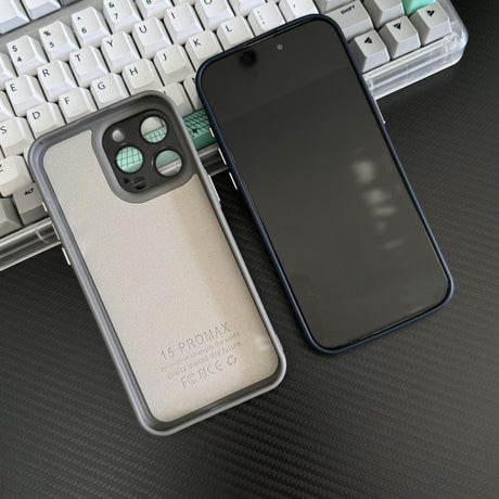 EIDERWOOD iPhone 14 Pro Silikon Skal med Inbyggt Kameraskydd - Vit