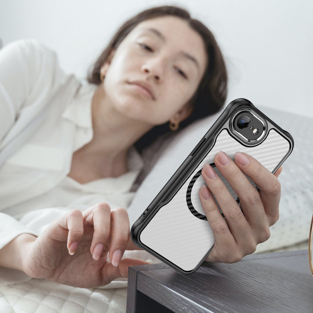 EIDERWOOD iPhone 16e Hybrid Carbon Skal med Förstärkta hörn - MagSafe Kompatibel - Svart