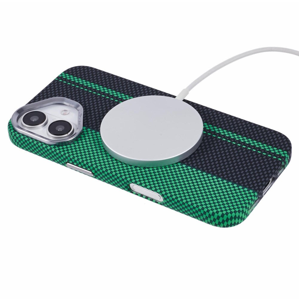 EIDERWOOD Mönstrad Carbon Skal - iPhone 16 - MagSafe Kompatibel - Green/Black