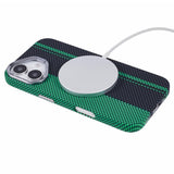 EIDERWOOD Mönstrad Carbon Skal - iPhone 16 - MagSafe Kompatibel - Green/Black