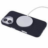 EIDERWOOD Mönstrad Carbon Skal - iPhone 16 - MagSafe Kompatibel - Black