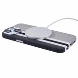 EIDERWOOD Mönstrad Carbon Skal - iPhone 14 - MagSafe Kompatibel - Grey Stripes