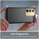 EIDERWOOD Realme C75 Brushed Carbon Fiber Flexibelt Plast Skal - Svart