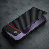 iPhone 18 Pro / 17 Pro LC.IMEEKE Konstläder Fodral med Kolfiber - Svart / Röd Horisontell Stripe