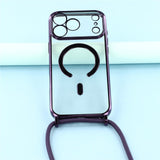 EIDERWOOD iPhone 17 Pro Flexibelt Plast Skal med Justerbar Rem - MagSafe Kompatibel - Genomskinlig / Lila